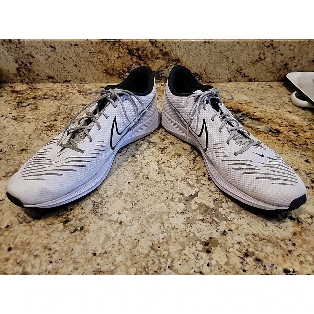 Men Nike Vapor Edge Football Turf Shoe Cleat White Black CD0086-100 Size 14.5